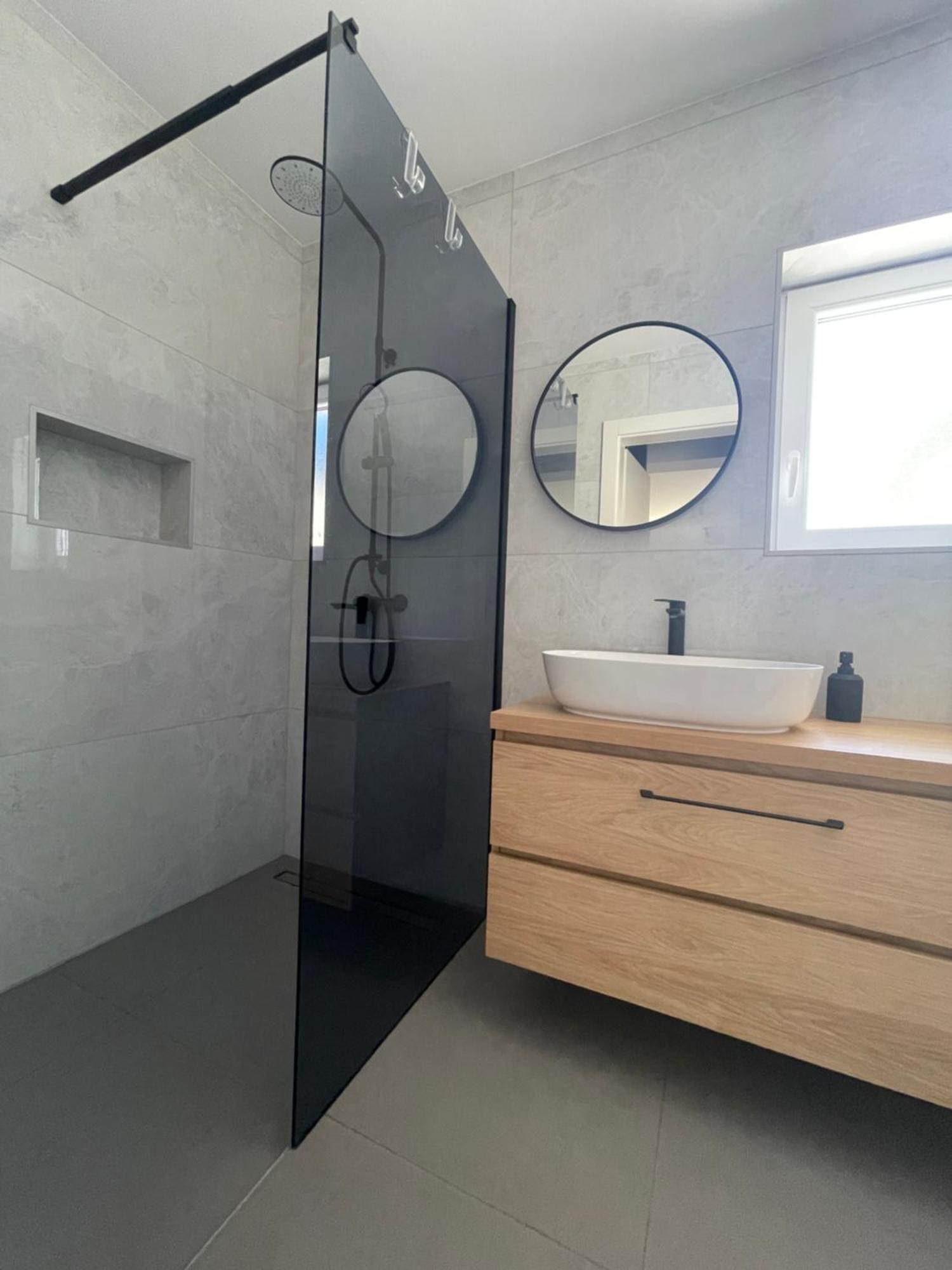 Jacuzzi Apartment Mickey دوبروفينك المظهر الخارجي الصورة